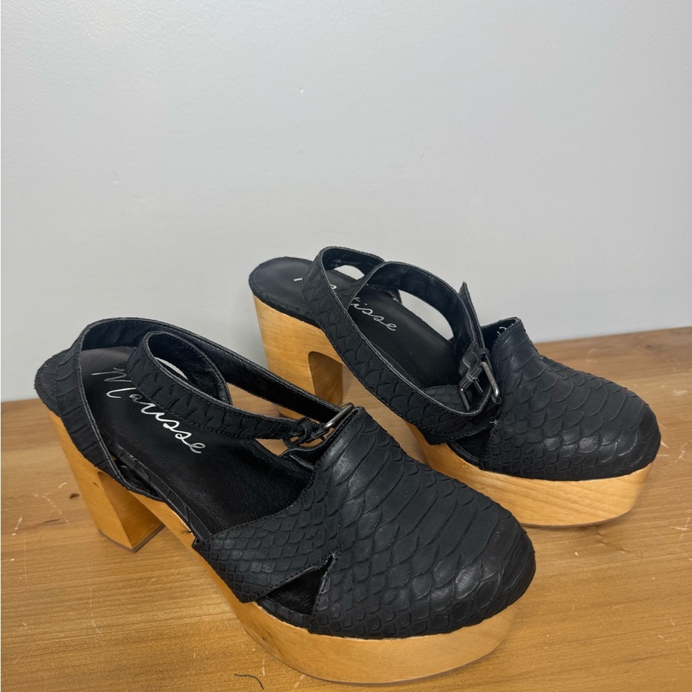 Free People Matisse Black Platform Sandals with Wooden Heel - Picture 5 of 7
